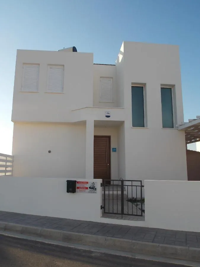 Avra Garden Villa Protaras